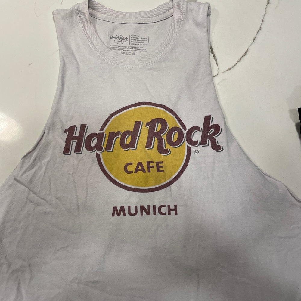 Bundle: Men’s t-shirts. Hard rock, USF Adidas, USF area 51. College Students